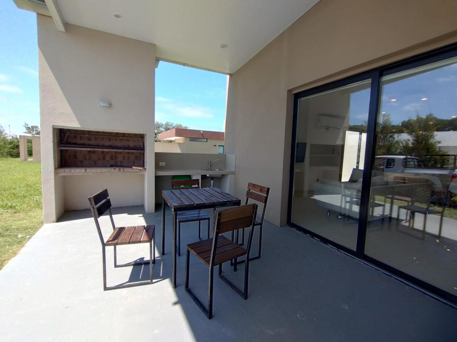 Casas En Barrio Los Teros Con Pileta Compartida - סנטה קלארה דל מר מראה חיצוני תמונה